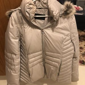 Woman’s guess winter jacket!